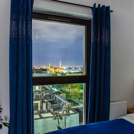 아파트 Glamour View