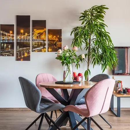 Glamour View 아파트