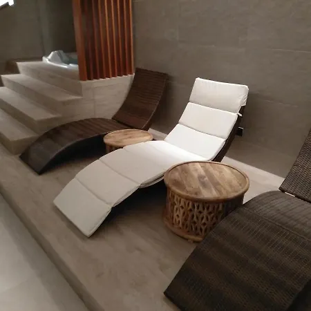 아파트 Glamour View